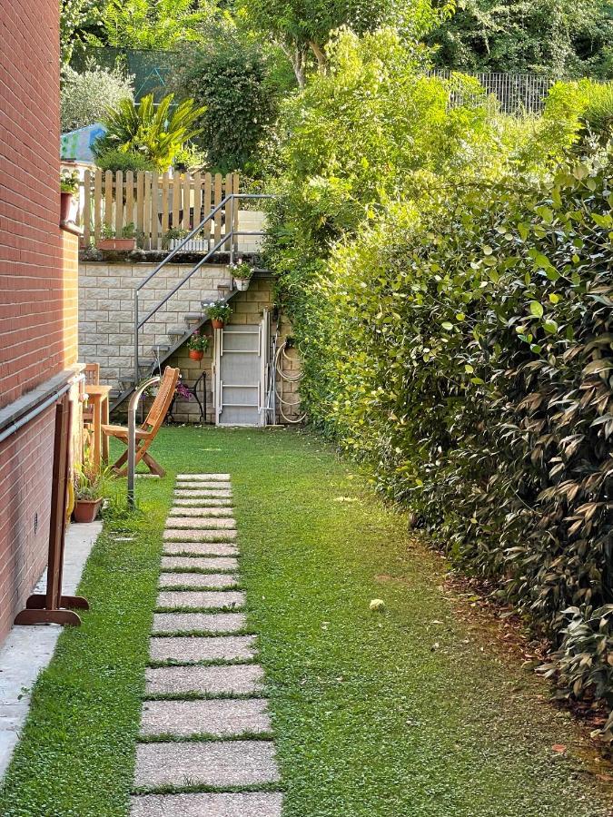 In&Out Apartment - Mostacciano, Eur Roma Esterno foto